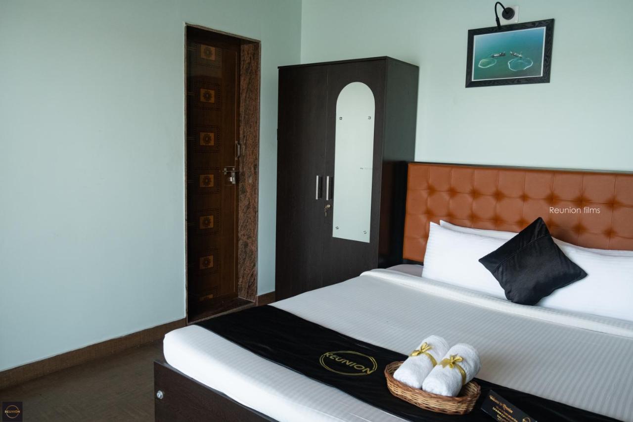 Reunion Ocean Tides Hotel Udupi Exterior photo