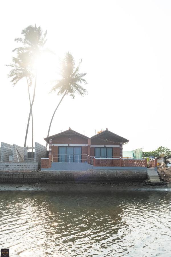 Reunion Ocean Tides Hotel Udupi Exterior photo